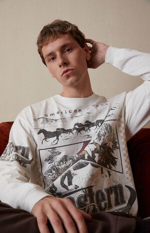 Western Cropped Long Sleeve T-Shirt image number 1