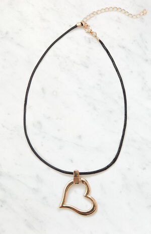 Metal Heart Necklace image number 1