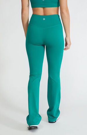 Active Flying V Flare Yoga Pants image number 3