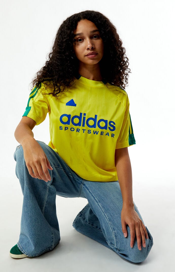 Adidas yellow pullover shop