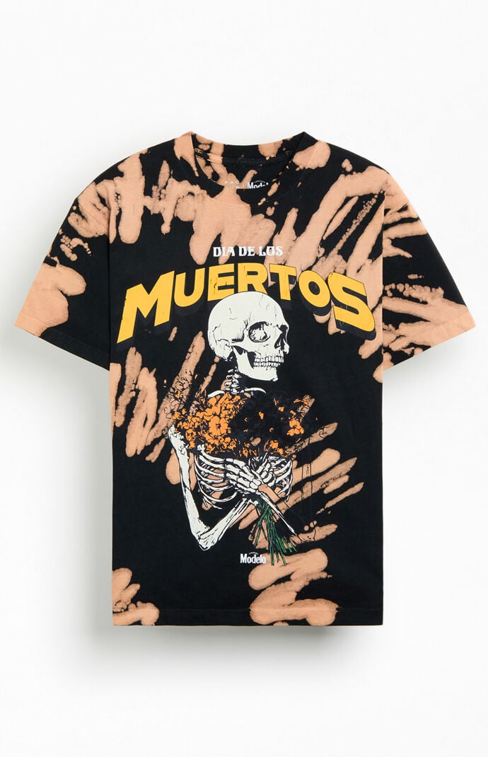 Modelo Viva La Tradicion Dia De Los Muertos T-Shirt