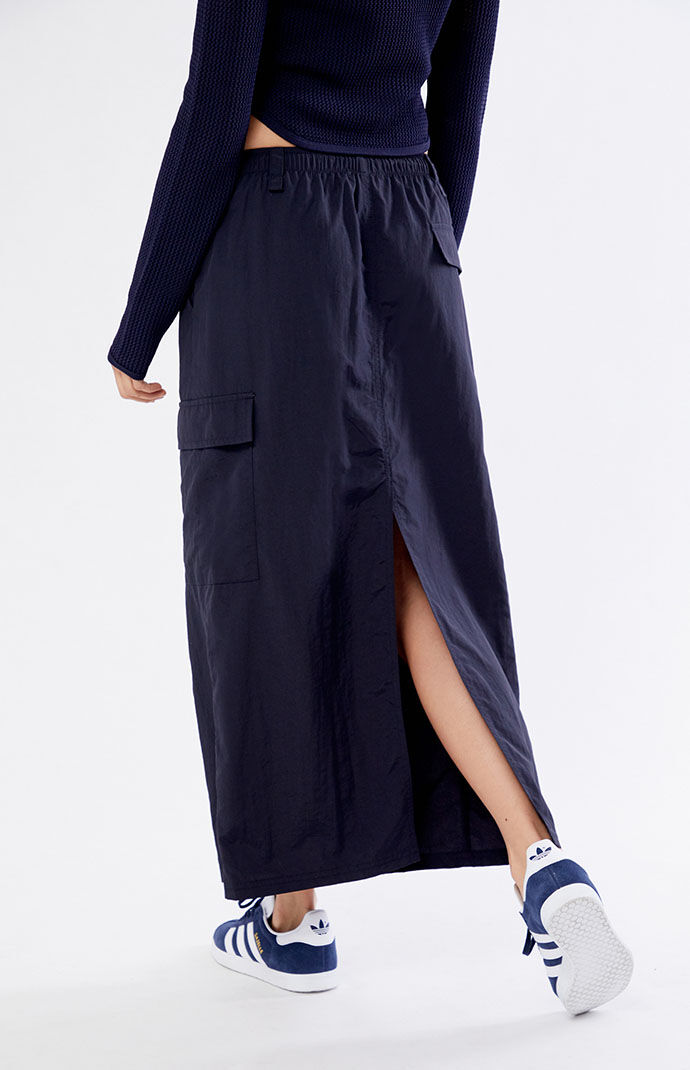 【BAON】Piku Banding Cargo Midi Skirt Bershka midi cargo skirt in khaki | ASOS