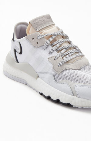 White Nite Jogger Shoes image number 5