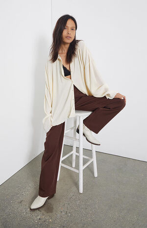 Pliss&eacute; Button Down Top image number 1