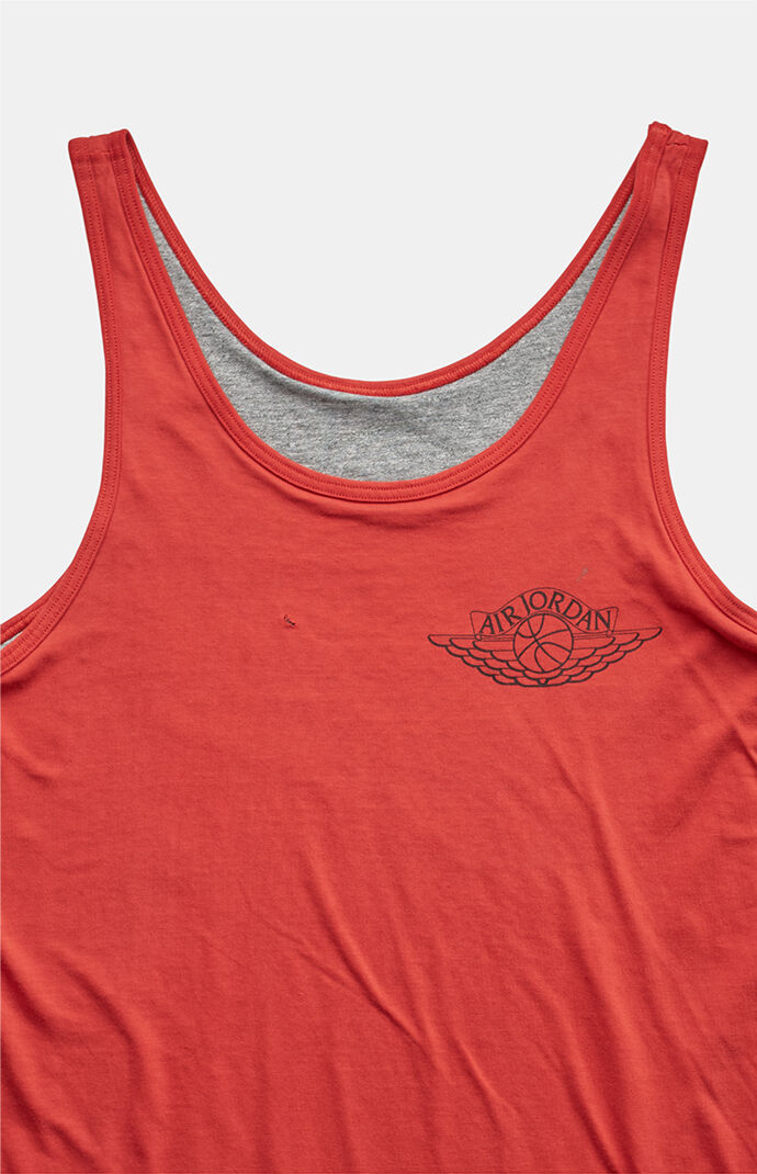 PS VINTAGE '90s Nike Graphic Tank Top