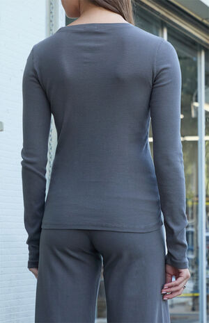 Taupe Basic Long Sleeve Top image number 3