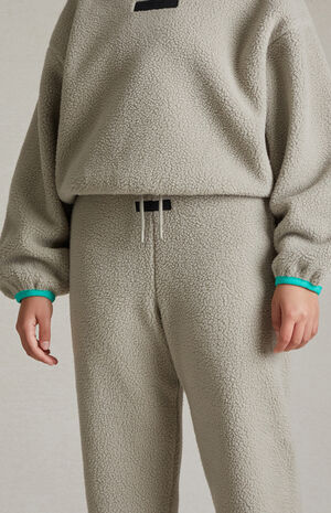 Essentials Seal Polar Fleece Sweatpants image number 5