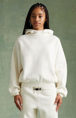 Essentials Cloud Dancer Hoodie image number 2