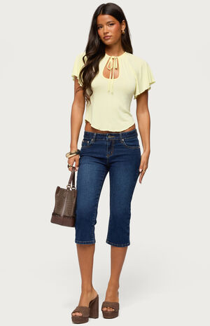 Roye Keyhole Flutter Raglan Top image number 5