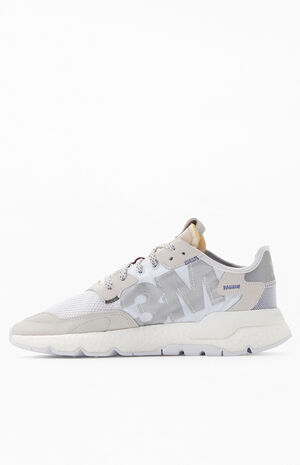 White Nite Jogger Shoes image number 4