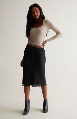 Breathe Scooped Out Fitted Long Sleeve Top image number 3