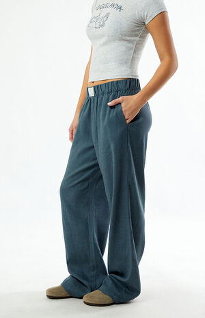Beachcomber Linen Boxer Pants image number 4