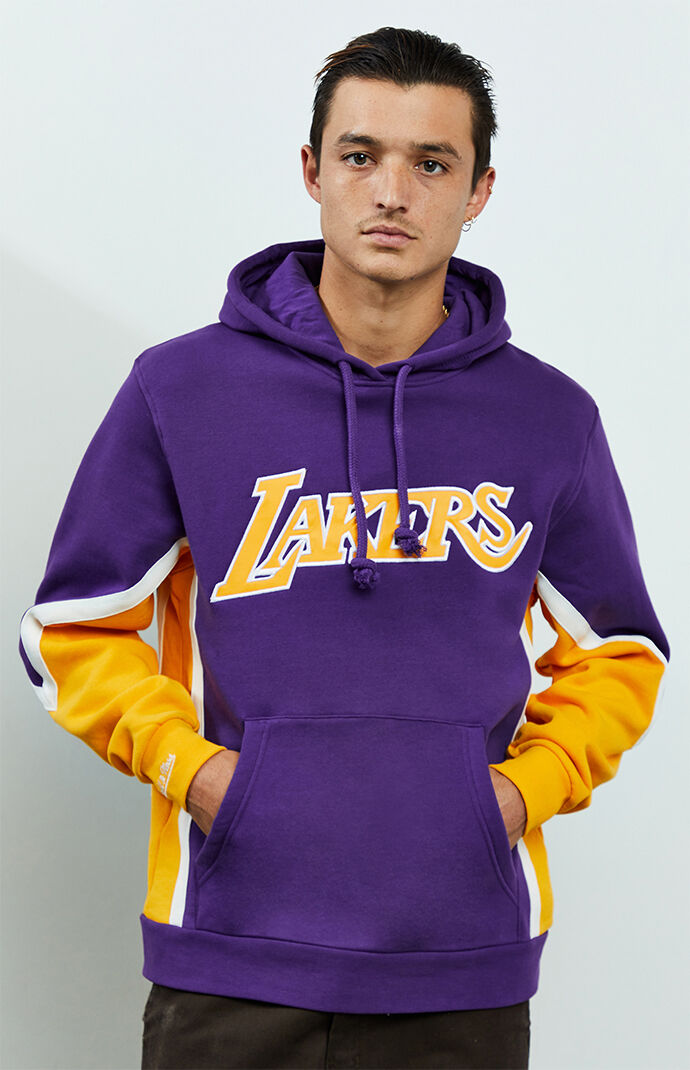 lakers jacket mitchell and ness