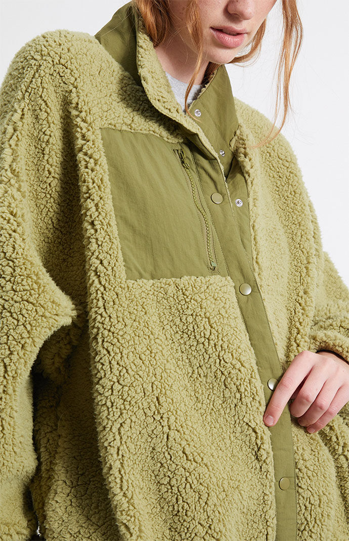 Oversized sherpa store jacket women's