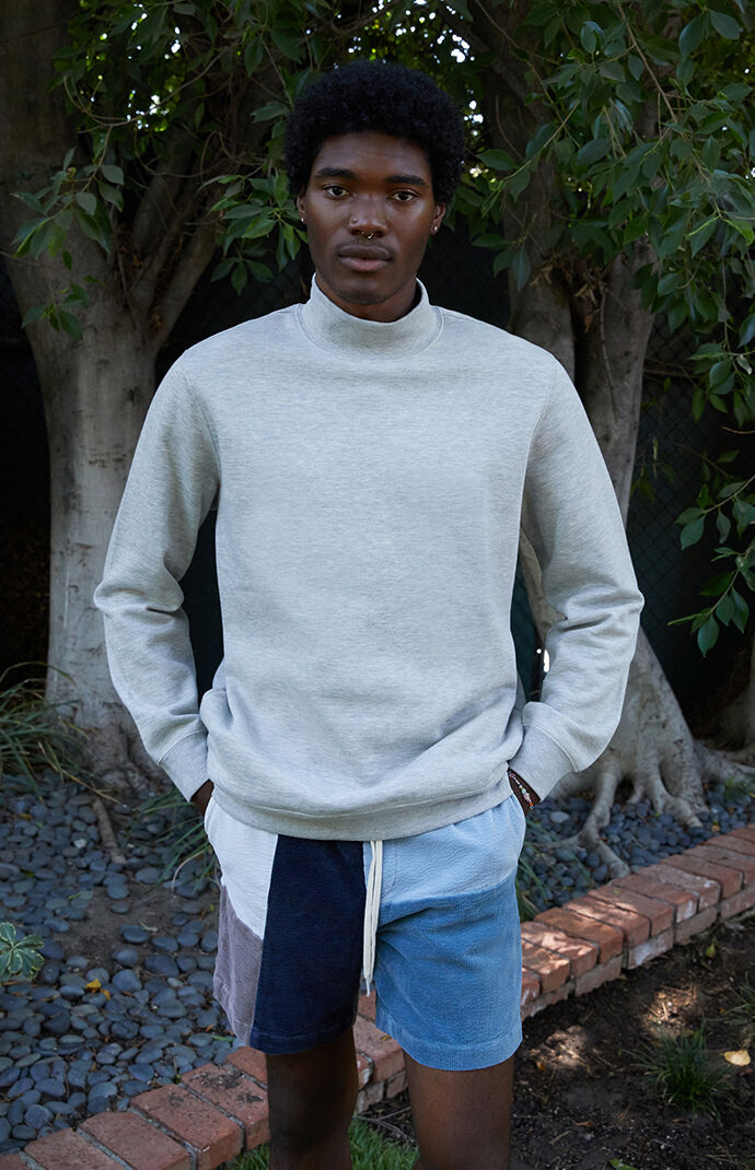 white long sweatshirt