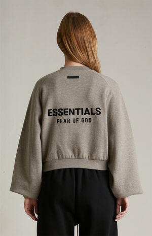 Women's Heather Grey Fleece Cropped Crew Neck Sweatshirt image number 4