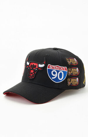 Men's Mitchell & Ness Black Chicago Bulls Custom Patch Snapback Hat