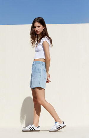 Light Indigo High Waisted Relaxed Denim Shorts image number 5