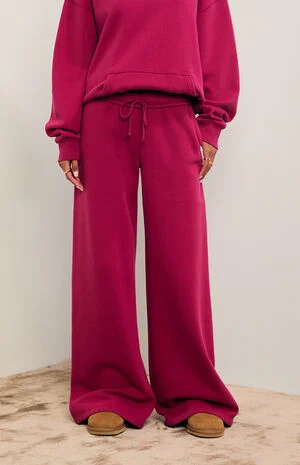 Berry Ultra Soft Fleece Baggy Sweatpants image number 2