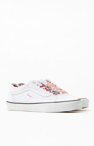 DIY Old Skool Sneakers image number 1