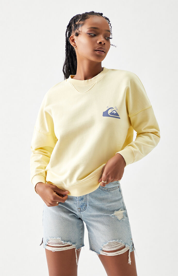 oversized crew neck sweatshirt outfit