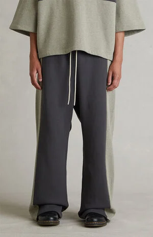 Iron Gray Paneled Lounge Baggy Sweatpants image number 3