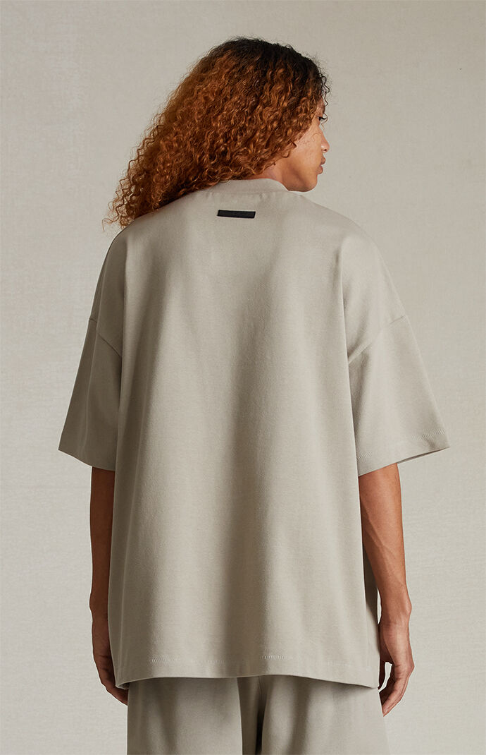 【FEAR OF GOD ESSENTIALS】 ヘビージャージー モックTシャツ FOG ESSENTIALS tシャツ (CM)「ESSENTIALS FEAR OF GOD」ワン