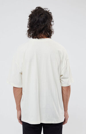 Off White Loch Solid Oversized T-Shirt image number 3