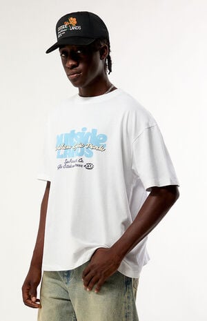 x Outside Lands Picnic T-Shirt image number 4