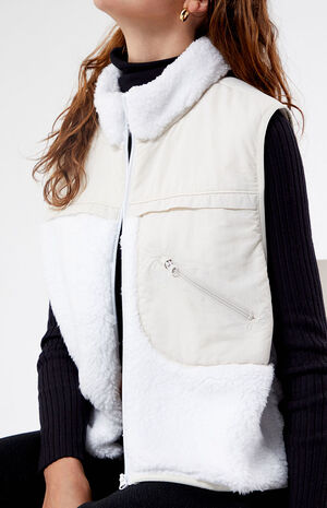 Flex Sherpa Fleece Vest image number 3