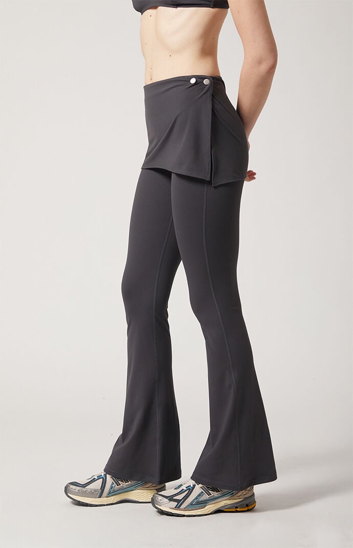 PAC 1980 PAC WHISPER Active Echo Park Flare Pants | Pacsun