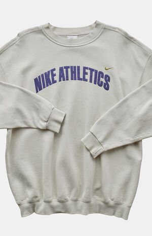 2000s Nike Athletics Crew Neck Sweatshirt image number 2