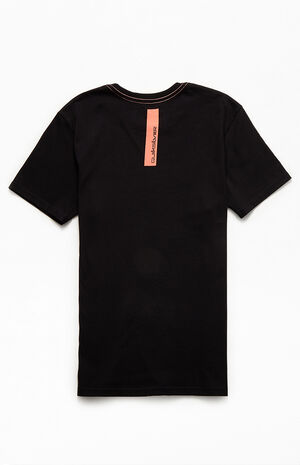 x Kanoa Omni Stripe T-Shirt x Kanoa Omni Stripe T-Shirt image number null