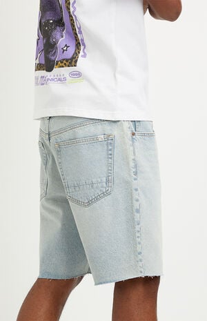 Harrison Cutoff Jean Shorts Light Indigo image number 5