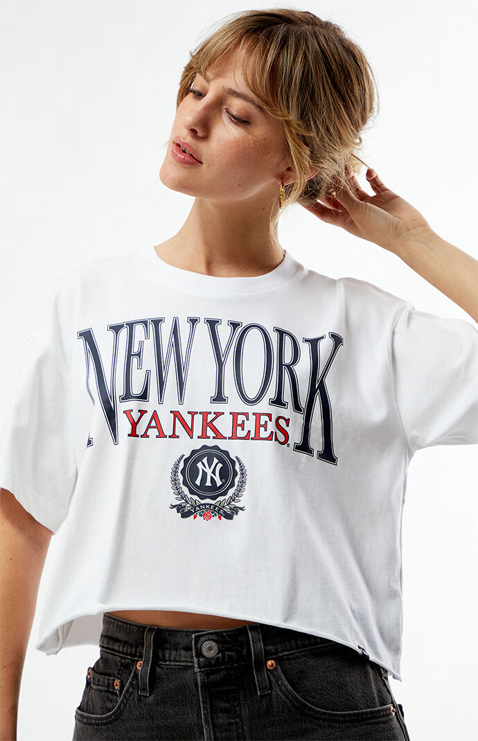 New Era NY Yankees Cropped T-Shirt | Pacsun