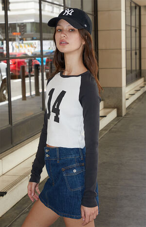 Bella 14 Long Sleeve T-Shirt image number 2