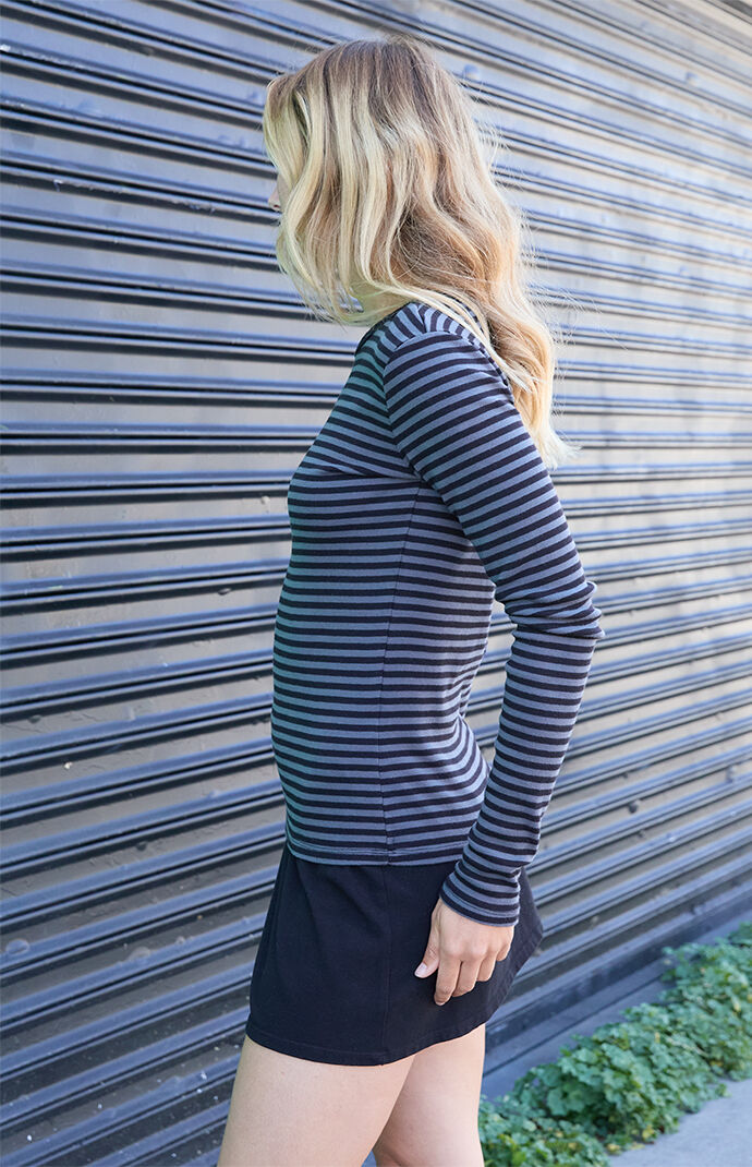 John Galt Black & Gray Leah Striped Long Sleeve Top