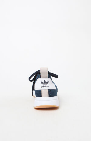 Women's Flashback Sneakers image number 3