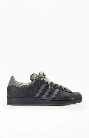 Black & Gray Superstar II Shoes image number 1