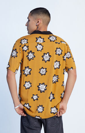 Resort Camp Shirt image number 3