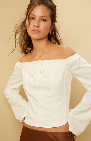Off-The-Shoulder Button Front Top image number 2