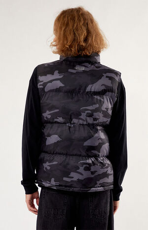 Black Camo Puffer Vest image number 4