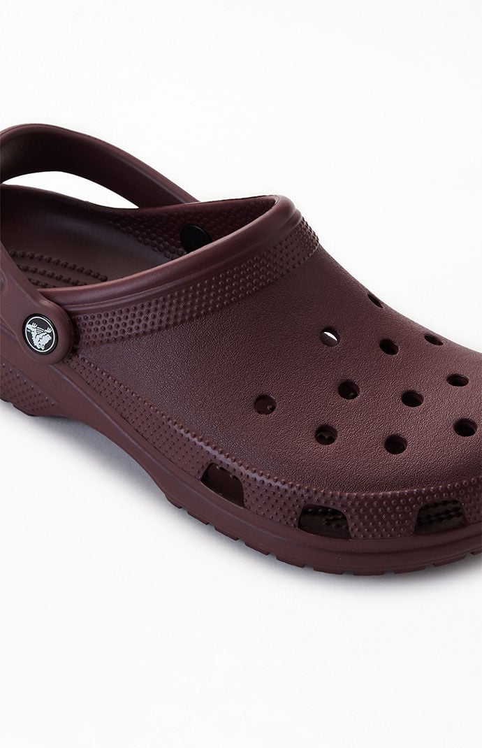 Burgundy crocs cheap