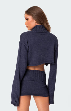Gino Cropped Turtle Neck Sweater image number 4