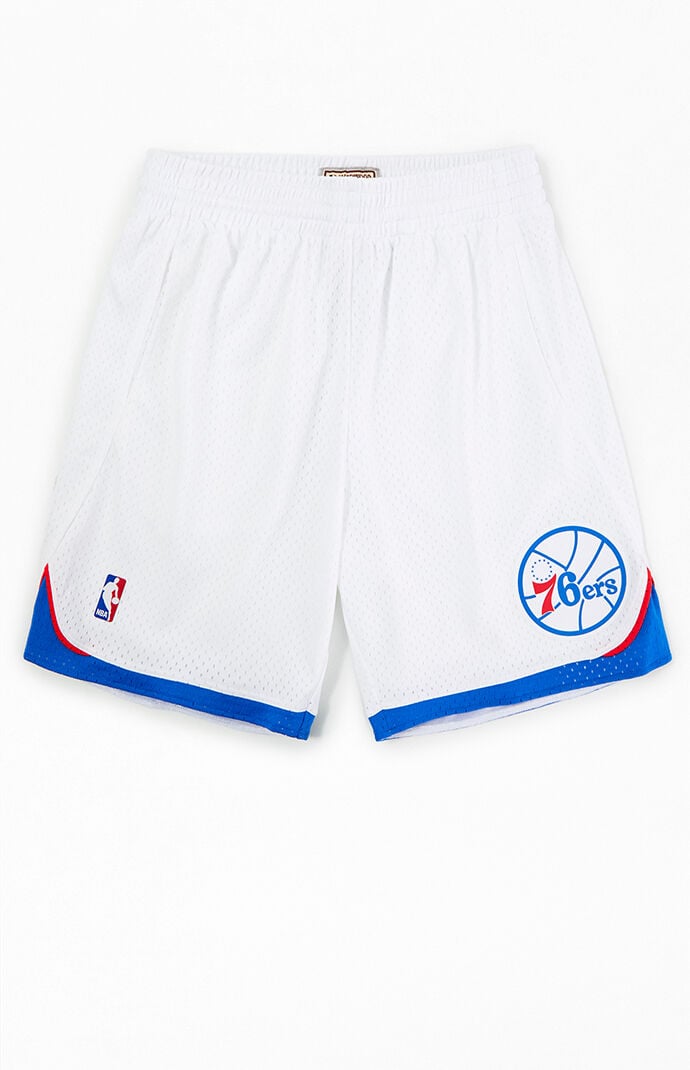 新品✨DEUCE バスパン　S　ホワイト　白　BASKETBALL SHORTS 新品✨DEUCE バスパン S ホワイト 白 BASKETBALL SHORTS - メルカリ
