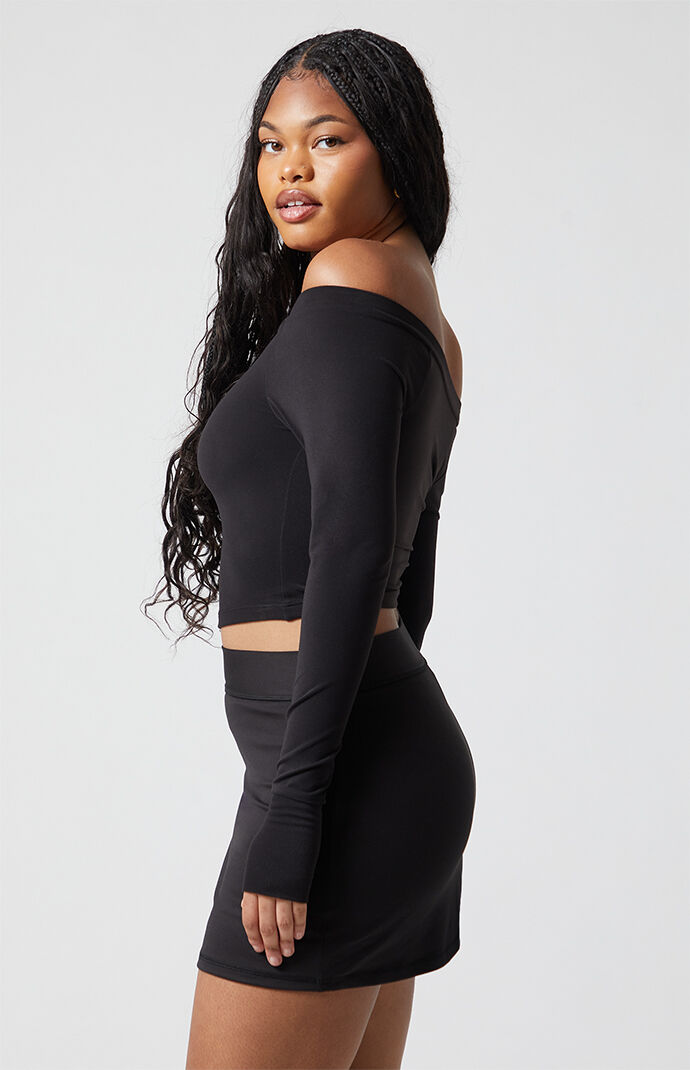 PAC 1980 Active Suki Off-The-Shoulder Long Sleeve Top