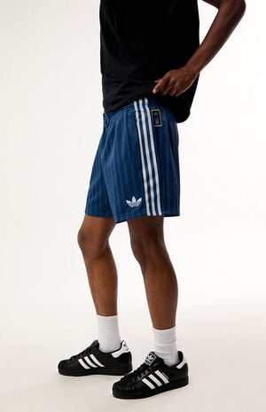 Italy Originals Shorts image number 3