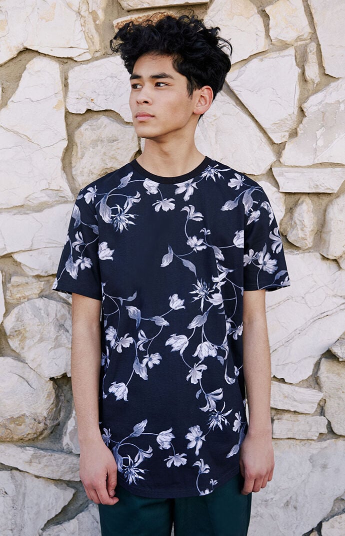 scallop t shirt pacsun