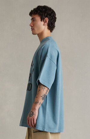 Faded Coastal Campus '90s Short Sleeve T-Shirt image number 3