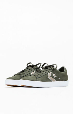 Olive One Star Pro Suede Shoes image number 2